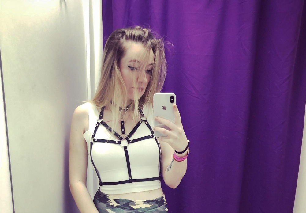 Портупея огонь. Очень понравилась 😻 брала 40-42 размер. Переживала, что будет маломерить, но не, все идеально. Спасибо большое ❤️