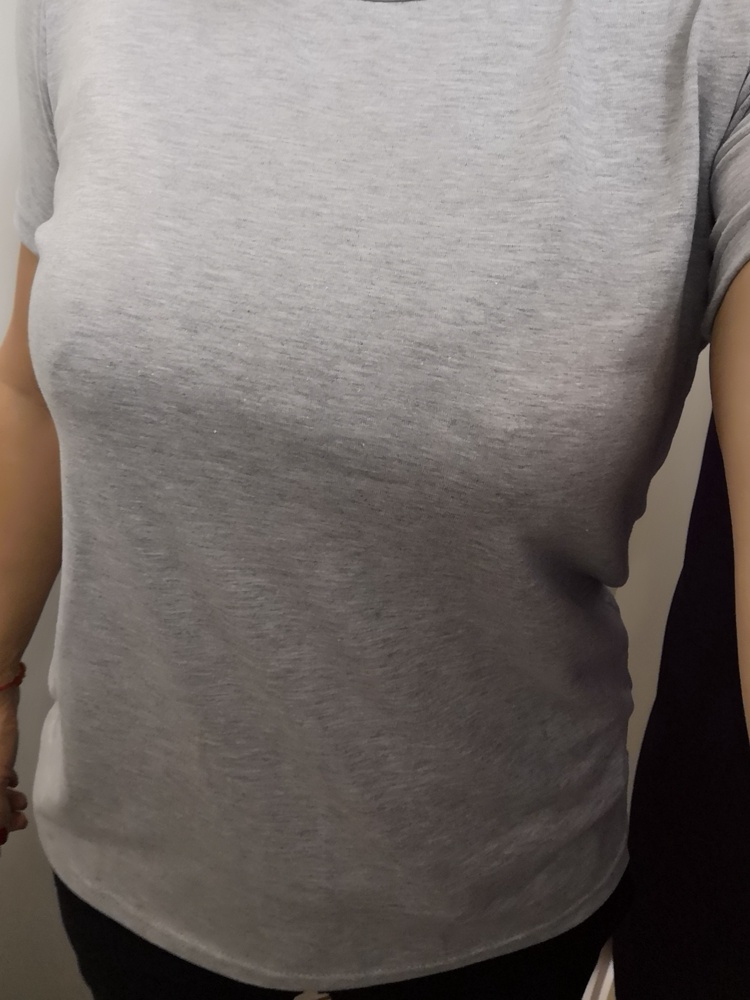 Футболка отличная, но мне хотелось бы меньше по размеру, поэтому отказ. Прошу не учитывать в % выкупа.