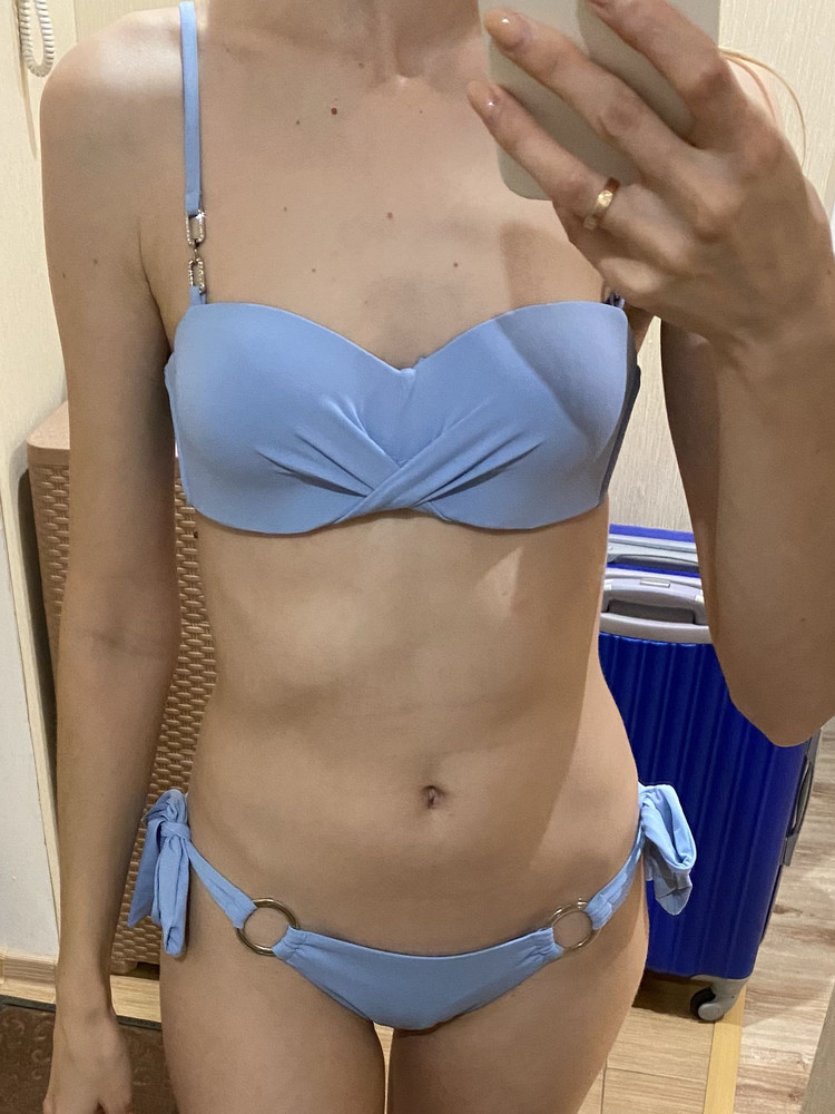 Купальник понравился все как на фото, единственное плавки с цветочками малы