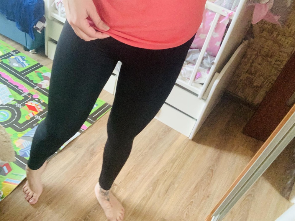 Лосины свою цену оправдывают! Не плохие! Самое главное что не просвечивают! В зале ещё не была! И да, немного большеваты! Надо было брать на размер меньше, это уже моя ошибка, свой 46-48! Но не критично! на рост 180 длина нормальная но конечно хотелось бы чуть длиньше ) в целом покупкой довольна! 