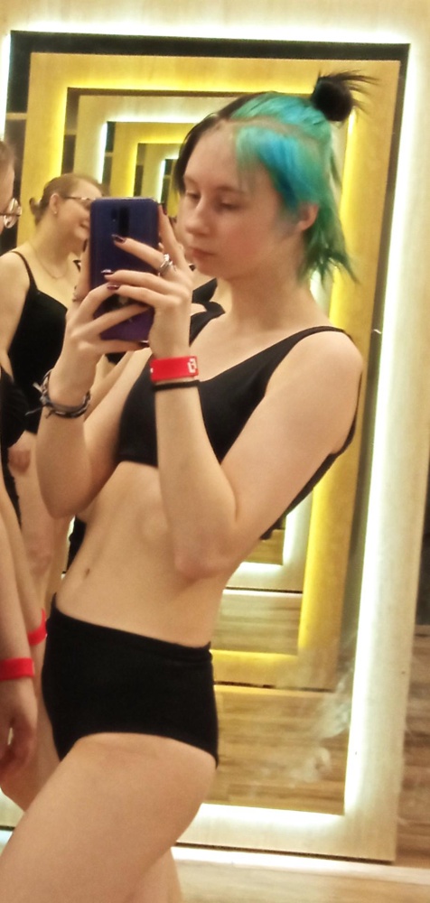 Просто отличный купальник!!! Очень хорошее качество. Безумно комфортно и удобно.