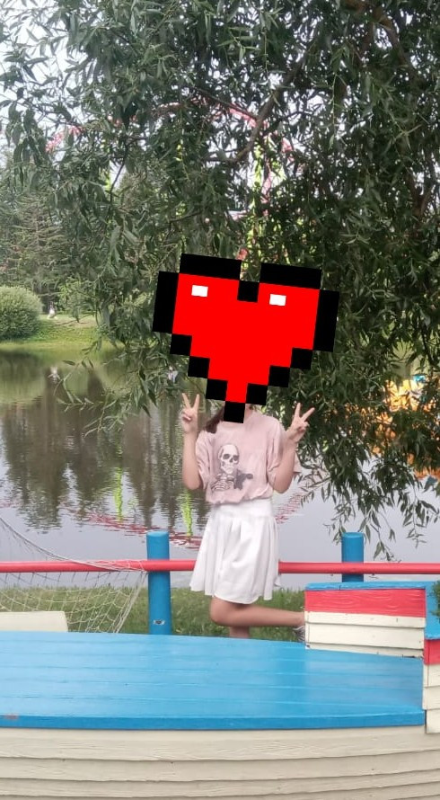 Прекрасная юбочка. Довольна и я, и дочь. Хорошо сидит на стройной девочке 11 лет. Качеством удовлетворена. Доставка быстрая. К покупке рекомендую.