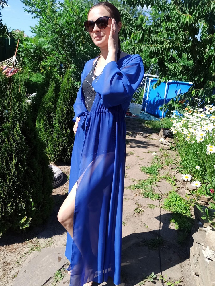 Быстрая доставка,качественно пошит без ниток, цвет яркий и насыщенный.