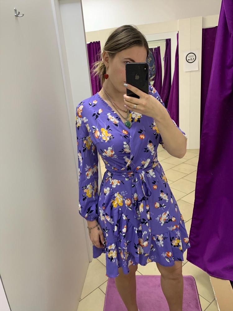 Пока непонятно. Вроде симпатично. Но не совсем современно