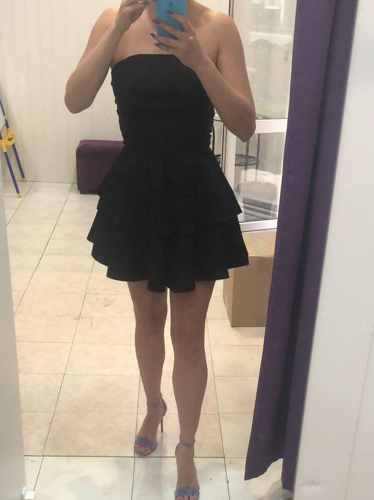 Я влюбилась😍 то что давно хотела, оно шикарно❤️ обычно ношу 44, взяла 42, идеально село. Ткань немного грубовата, но форму держит. Для тех кто любит короткое, идеально. 