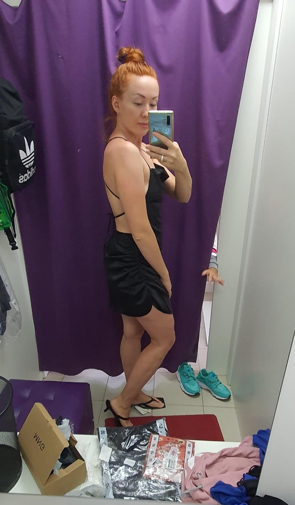 Платье идеальное.