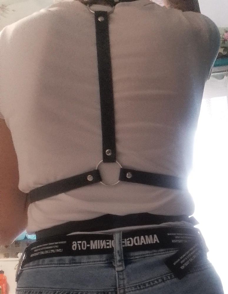 Классная портупея, давно хотела.  Мой р-р 44-46 отлично смотрится. Регулируется. Качество норм 🖤🖤🖤✨😊 p.s за подарочек спасибо, оч приятно 😘🌷