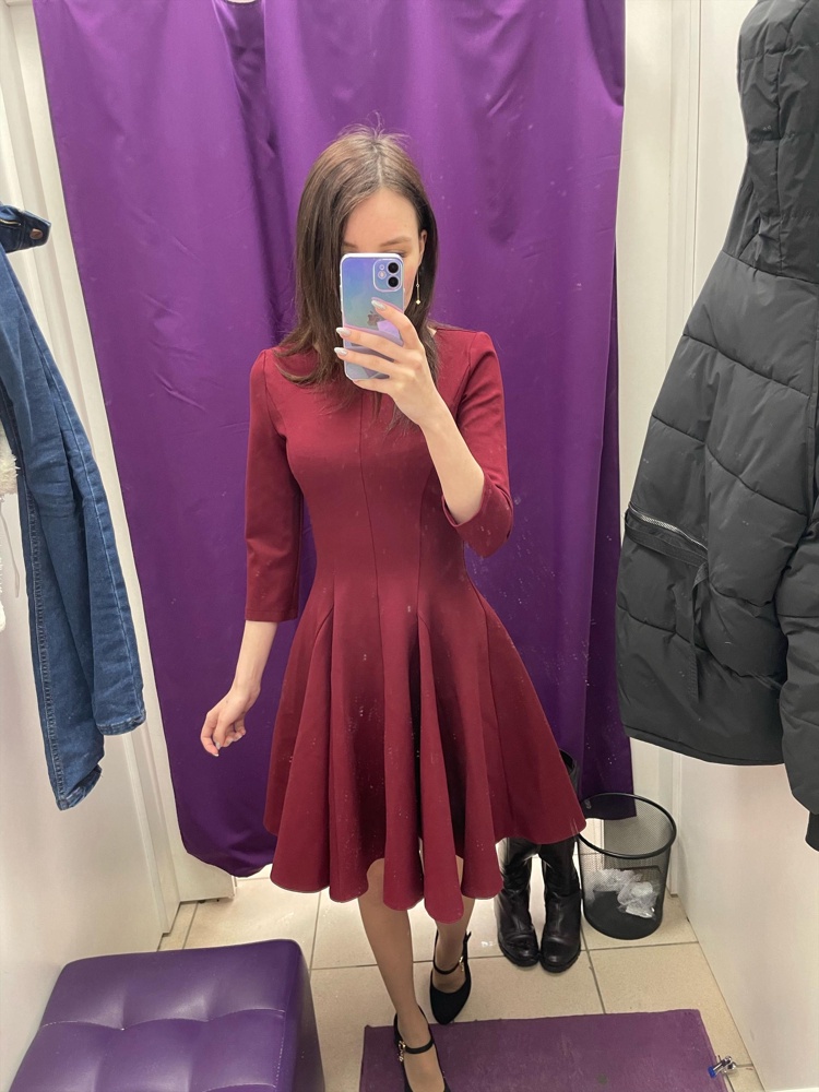 Афигенное🥰 то что я хотела! В самый раз для маленьких девушек 🍭 большое спасибо🙏🏻💋