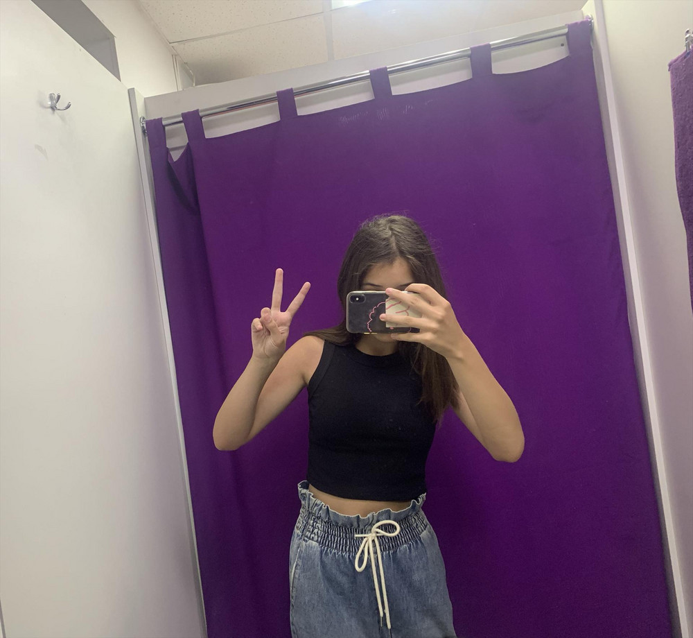 прекрасный топ! немного большой в талии