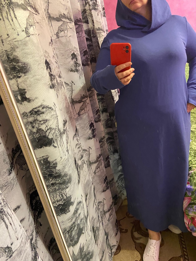 Платье хорошие))спасибо !снимаю звезду за то что не прислали тот цвет который я хотела))  Мой размер 54 -56 это платье село отличном)) Это кажется кажется🤣🤣🤣