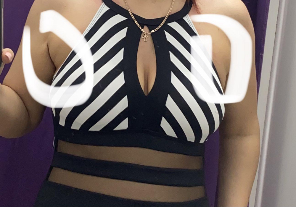 Купальник классный, но соглашусь с предыдущим отзывом, девочки у кого большая грудь и после кормления это не для нас😊сильно бросаются в глаза эти складки😔