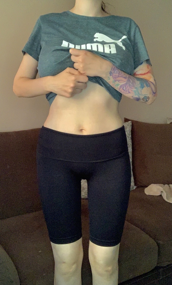 Спасибо, все подошло! Благодаря им теперь есть попа 😁🍑Резинка высокая, я ее подогнула) длина отличная на рост 168 👍