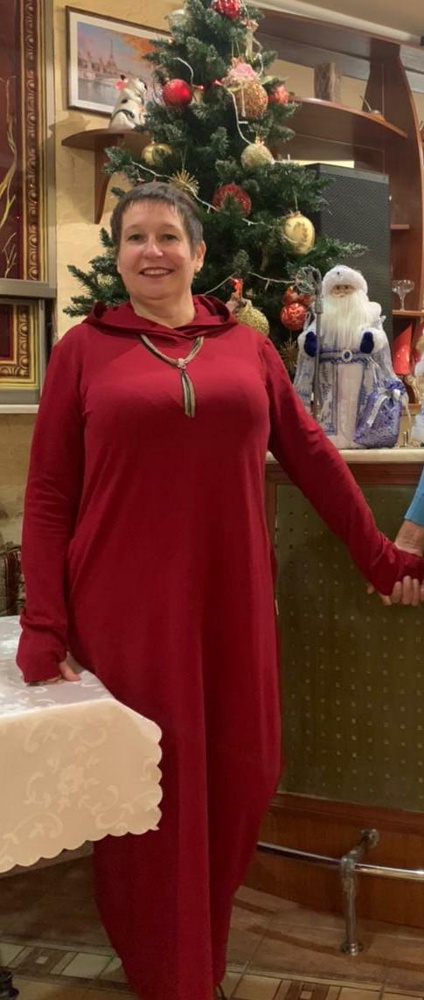 Платье хорошее. Мои параметры: обхват груди 120, обхват талии 90, обхват бедер 110,рост 164