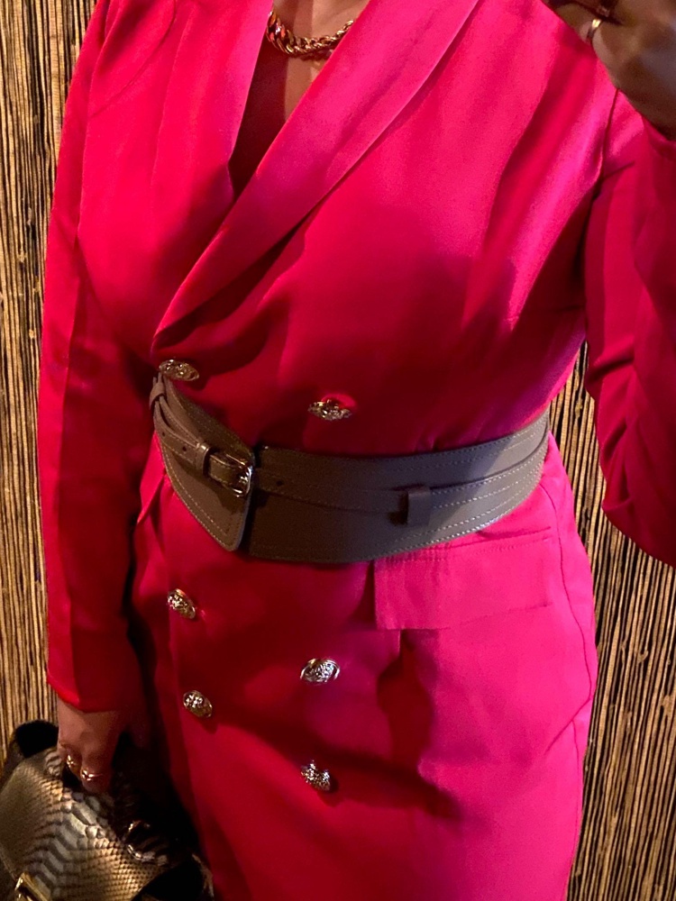 Понравился. Взяла)