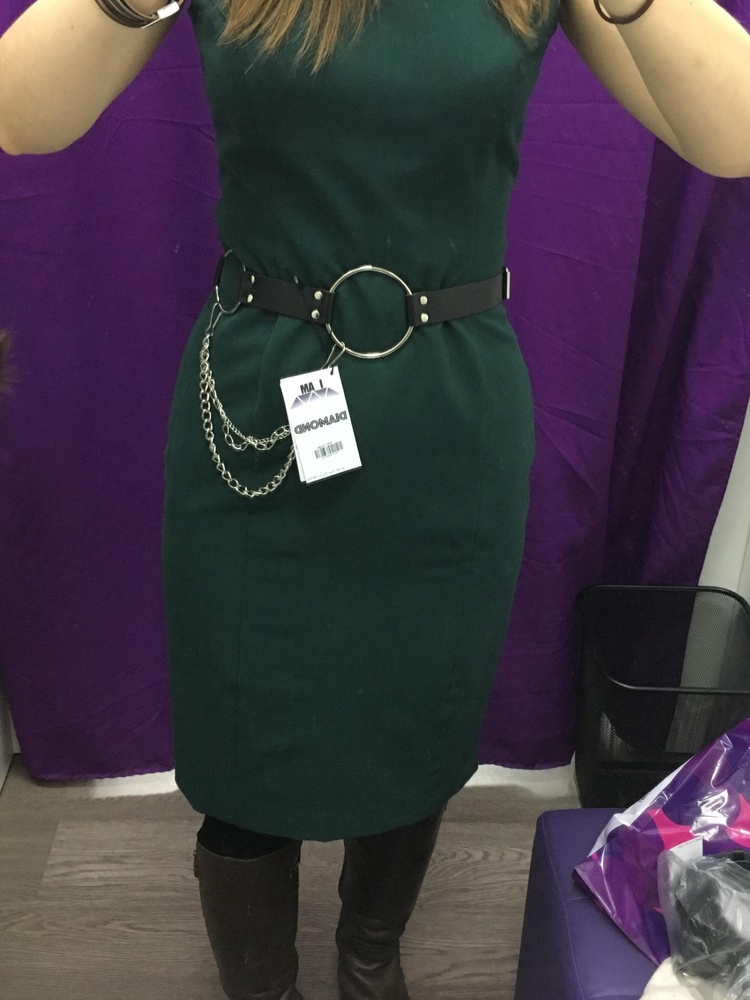 Ремень неплохой, но на талию 65 см садится странно. Либо надо его задом наперёд носить, чтобы застежка была на спине. А если застегивать как обычно - то вся красота остаётся сбоку. В общем, выбрала другую модель этой марки. 