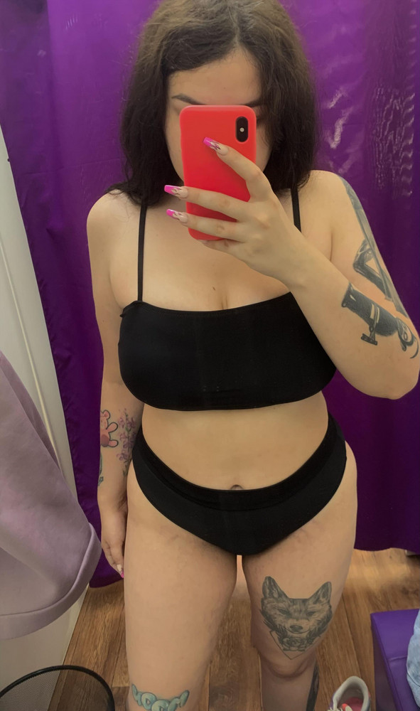 Качество хорошее ,прошито отлично. Ничего не просвечивает,все держит 🥰спасибо за такой товар.Посмотрим в носке😍