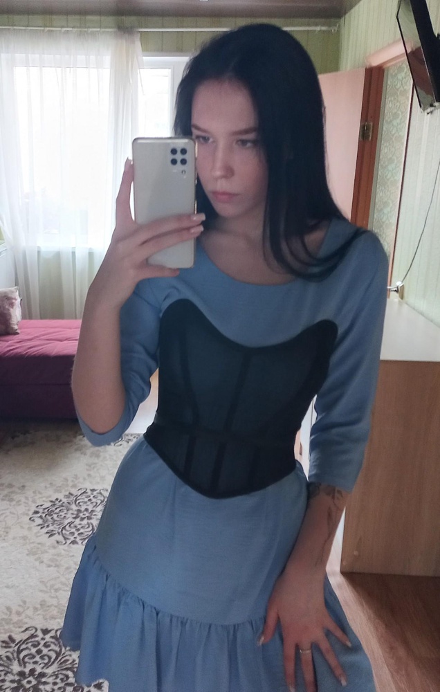 Очень прикольный корсет, влюбилась с первого взгляда