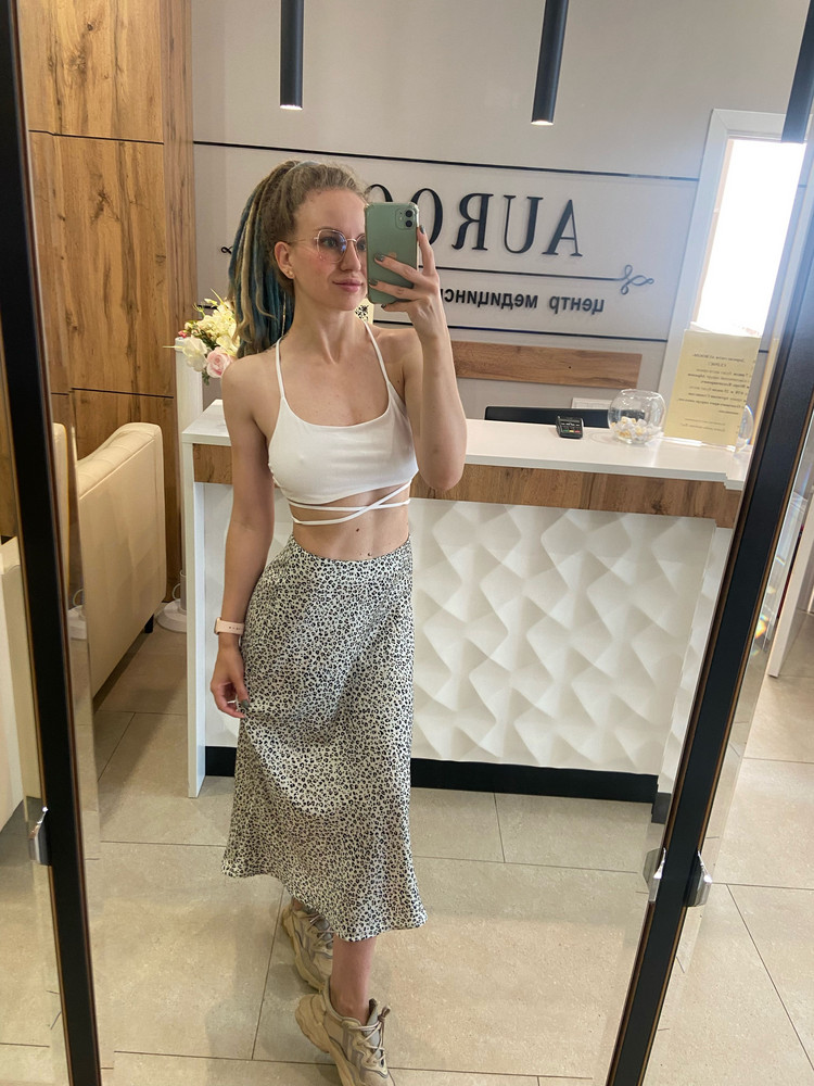 Отличный топ! Смотрится эффектно! Качество хорошее.