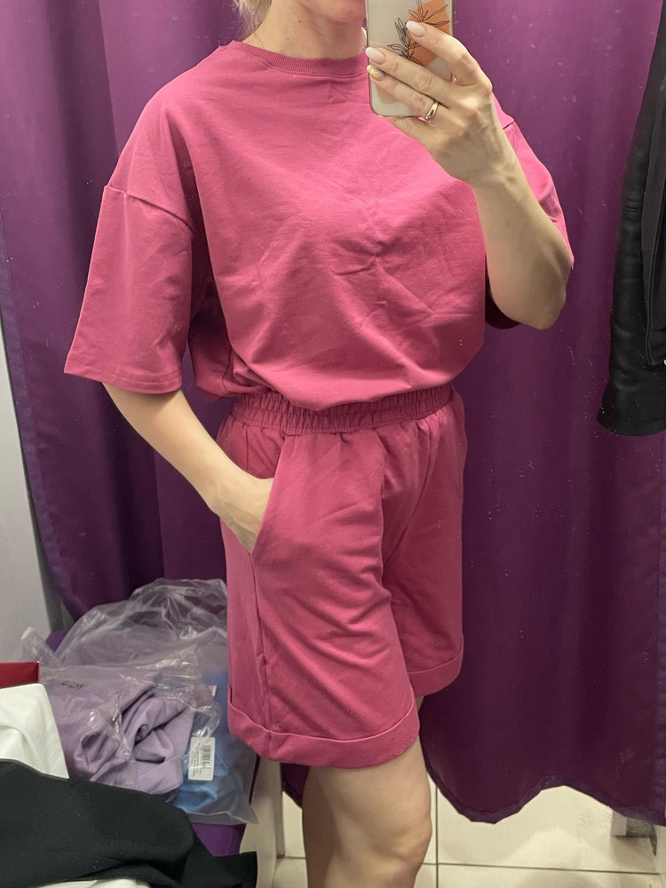 Хороший костюм, идет в размер!