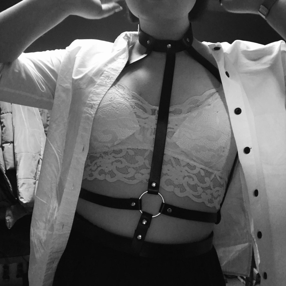 друзья, берите , просто не глядя, эта вещь стоит своих денег и носиться просто прекрасно, подчеркивает фигуру , какая бы она не была!!!! удачи вам, обняла🤍