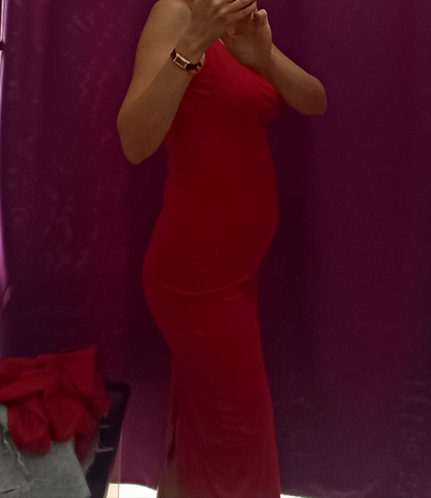 15 недель, взяла размер м. ( рост 164, вес 53 кг). В самый раз. Трикотаж нормальный.