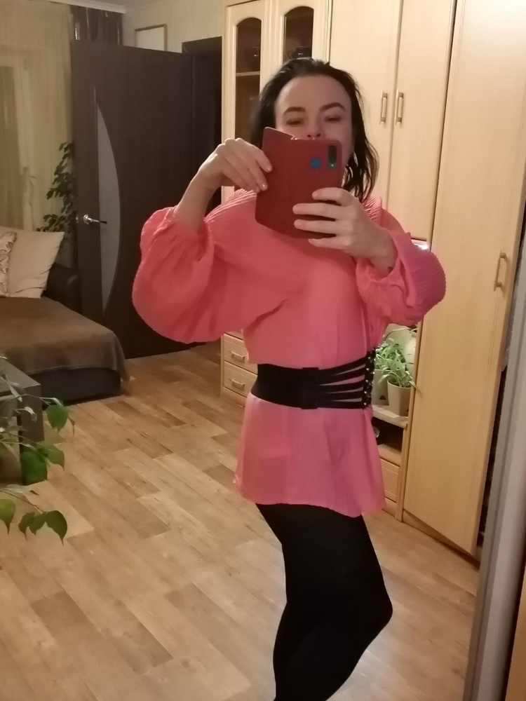 Пояс качественный, смотрится стильно