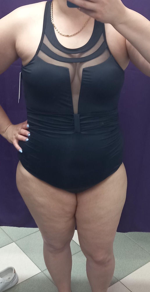 Купальник хороший, возврат не понравилась модель маичкой