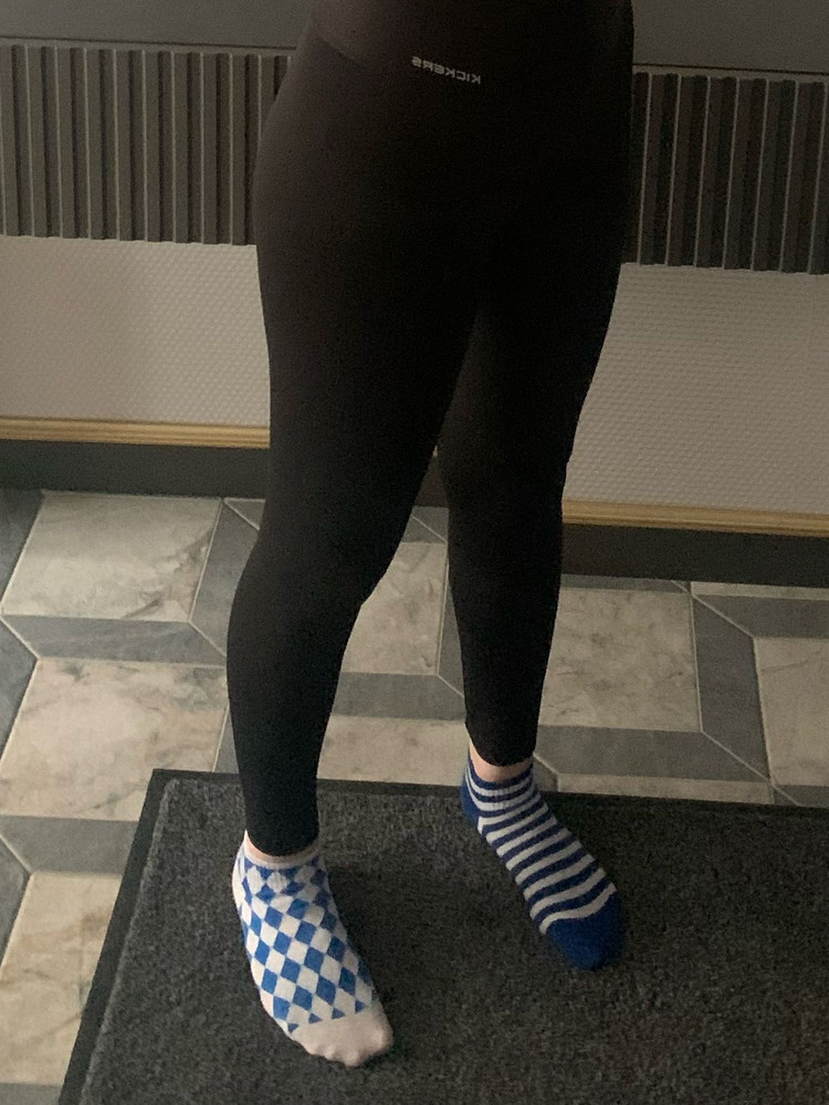 удобные, пришли целые , нитки не торчат. взяла на размер больше и все как раз