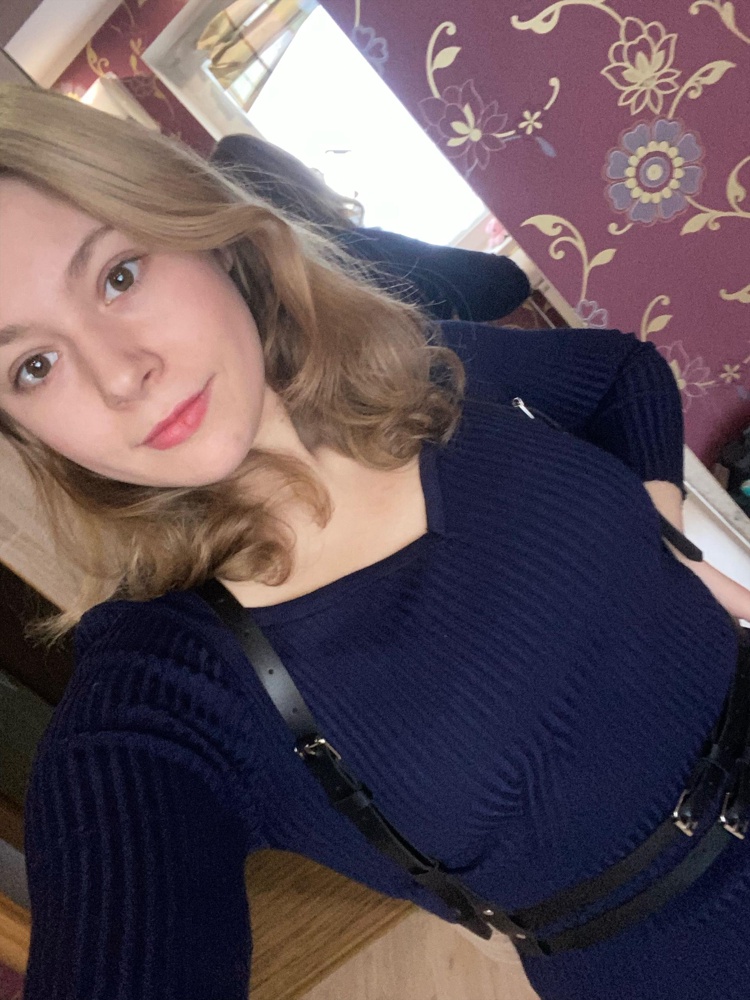 Портупея -  огонь, всё регулируется, всё как надо)