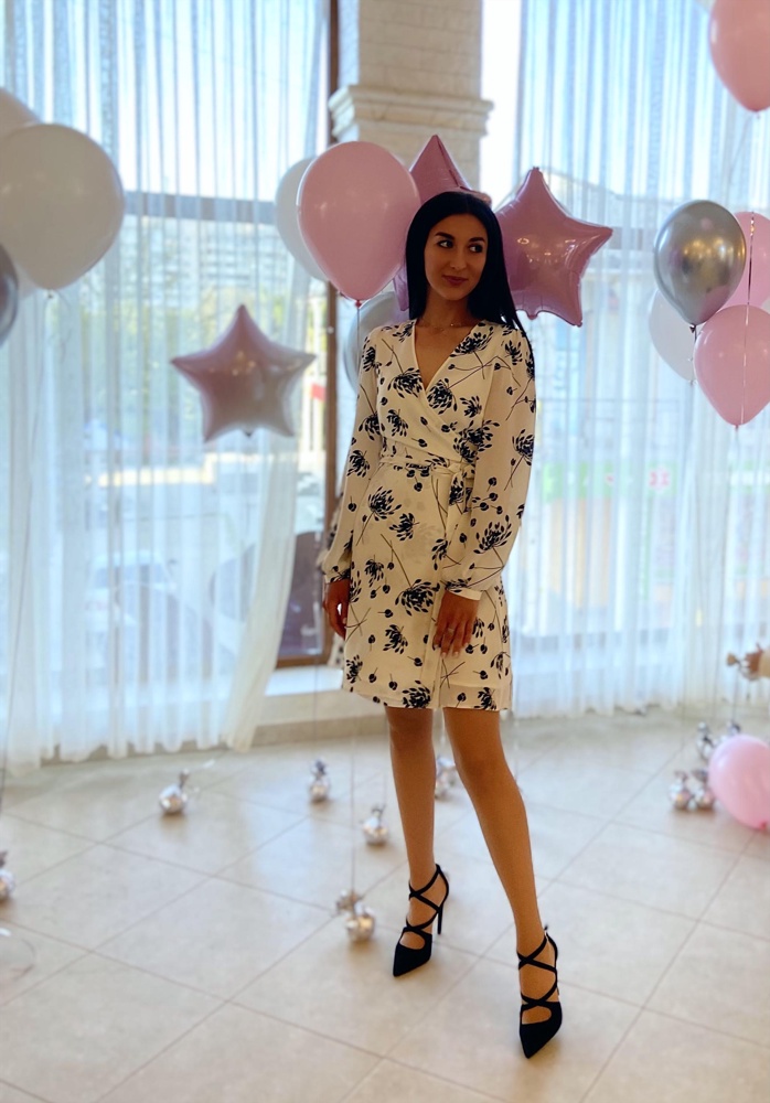 Очень красивое и нежное платье😍 рост 1.70