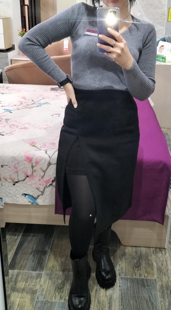 Юбка огонь. Очень удобная, сидит великолепно. По размеру. Качество отличное. Будет любимицей в моем гардеробе.