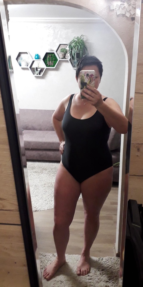 Отличный на 52 р рост 164 взяла 50 сел шикарно . СПАСИБО.!😘