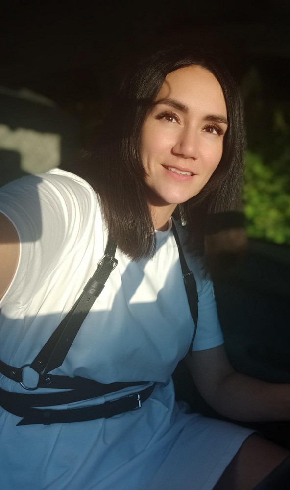 Хорошая портупея. Но оставляет след на белой футболке 😞