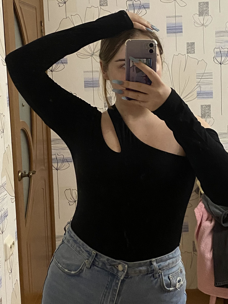 Мне понравилось боди, качественные швы, интересный дизайн, двойная ткань, буду носить без белья💫топчик , рост 174, брала L