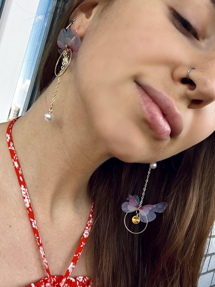 Отличные! Нежные, легкие, красивые. Пришли быстро, без дефектов, хорошо упакованы. Большое спасибо продавцу!