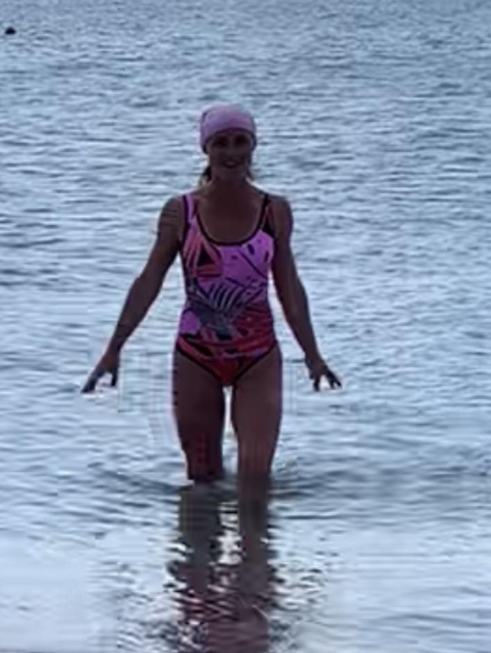 Крутой купальник! Яркий, качество на 5+ 