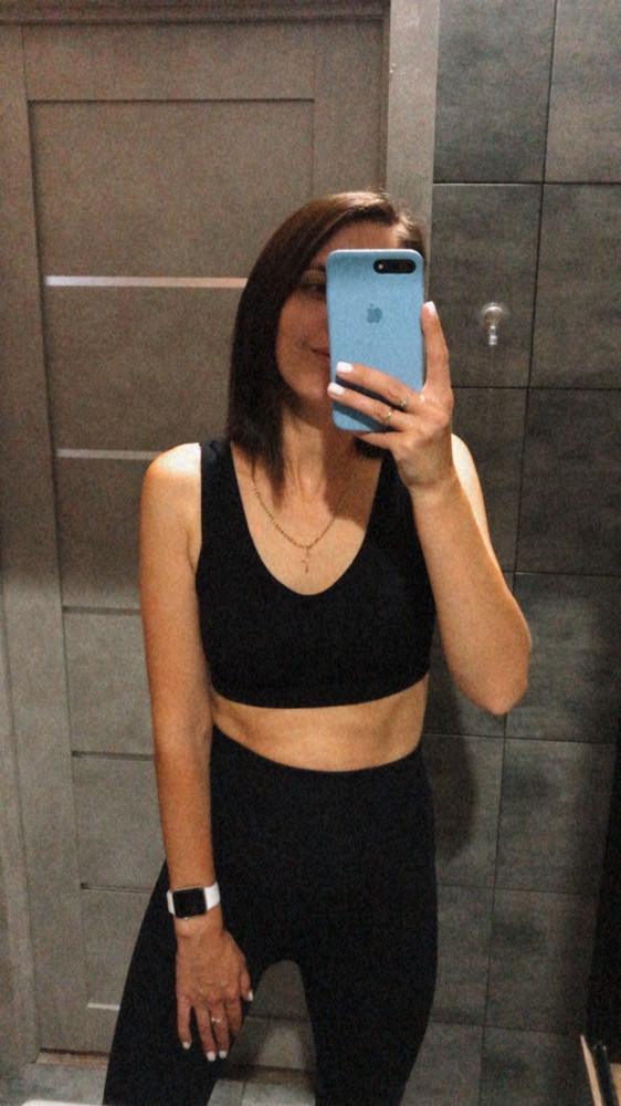 Отличный топ,чашечки хорошие ))даже при первом размере ,грудь как будто есть 😄качество тоже 👍🏼