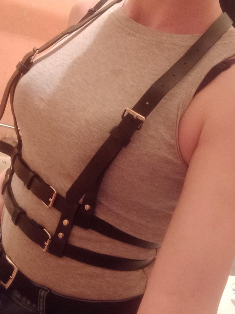 Просто супер♥️ , не пожалела что заказала , с белой рубашкой будет круто 🤗