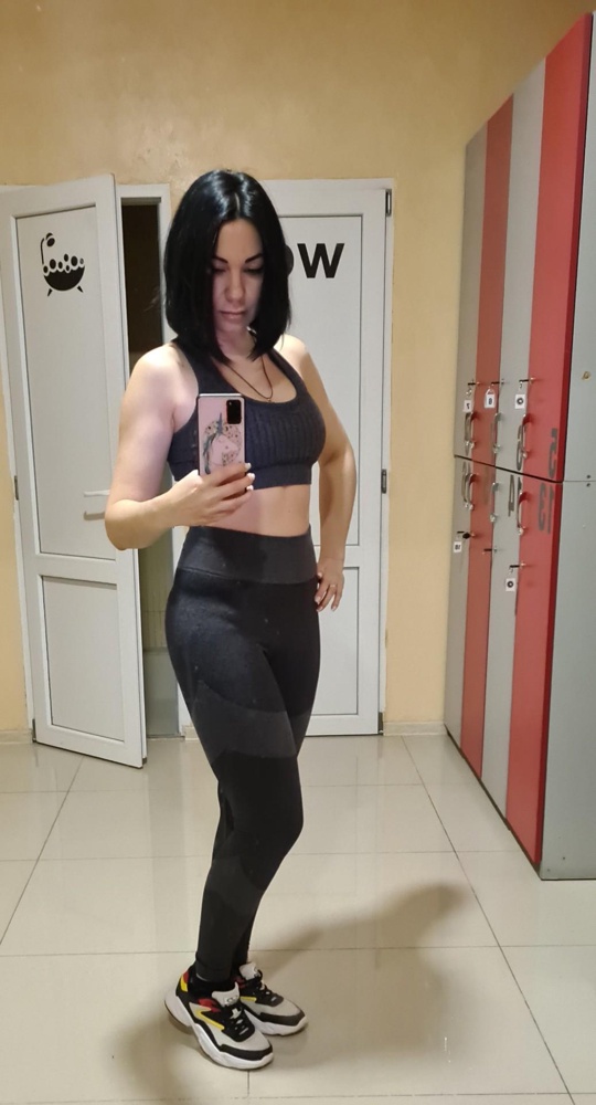 Все супер.на р46-48,заказала L.сел идеально.качество хорошее