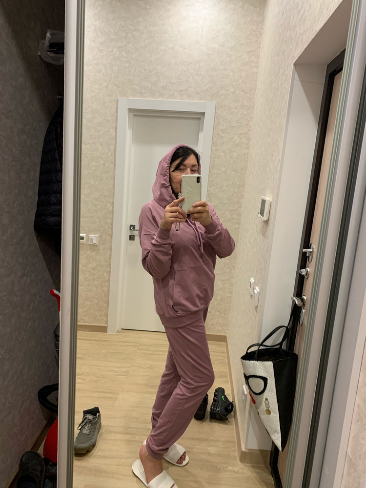 Костюм очень хороший! Ткань приятная к телу! Буду заказывать ещё в другом цвете! Спасибо большое поставщикам за супер качественный товар 👏и Wildberries за доставку!