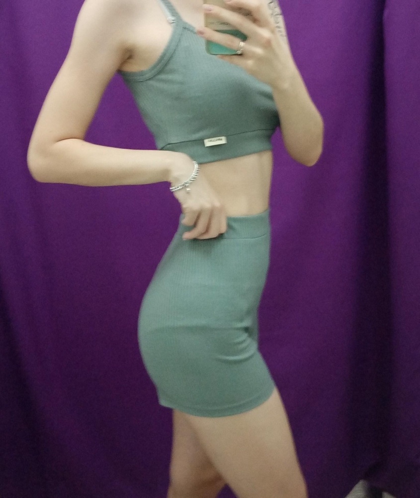 Очень крутой костюм, сел идеально! Качество материала и пошив на высшем уровне!