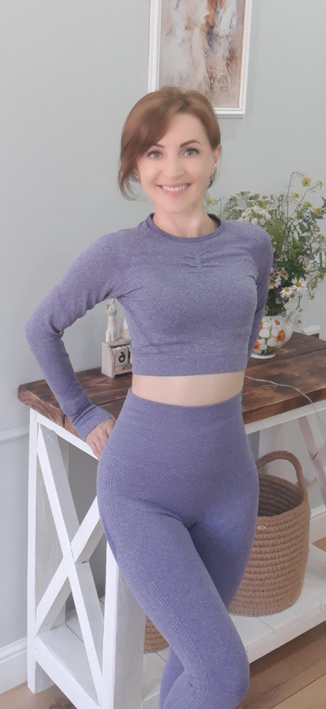 Костюм бомбический!!! Цвет, качество ткани и пошива, посадка-всё соответствует моим ожиданиям😘. Занятия спортом станут ещё приятнее. Спасибо!!!