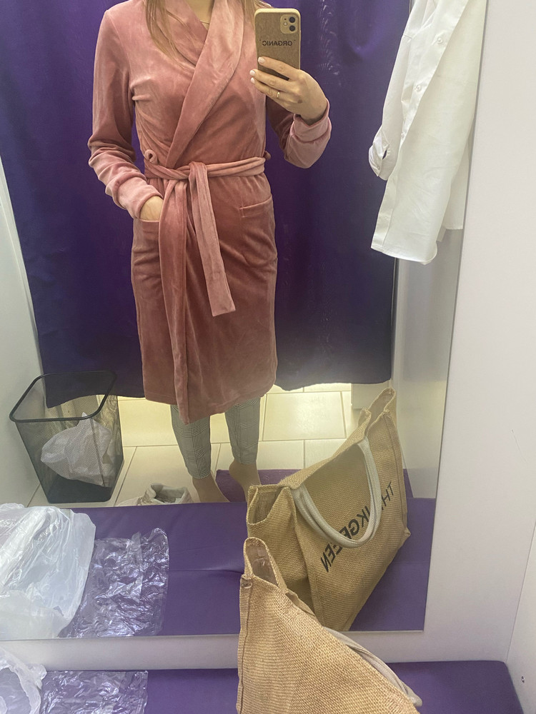 Просто идеальный!!!Смотрится дорого, на ощупь нежнейший☺️☺️☺️🫶Все просто супер!Огромное спасибо за такой товар, да еще и урвала за 1066🙌