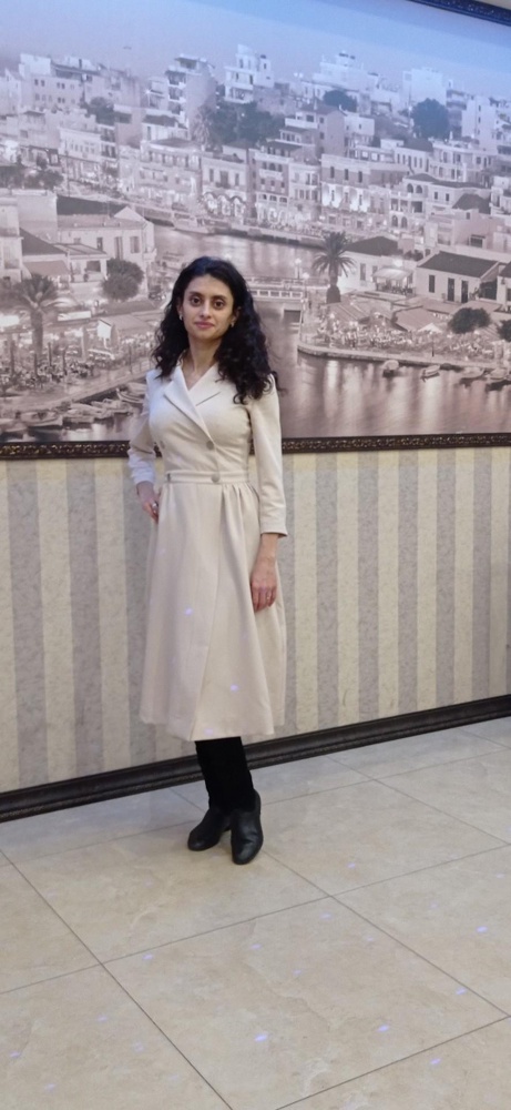 Платье классное, идёт в размер.