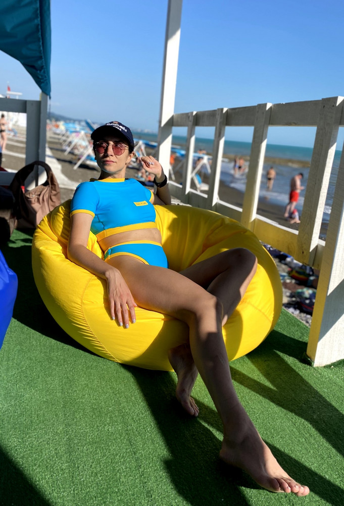 Купальник просто улёт. 10 из 10. У меня всё.