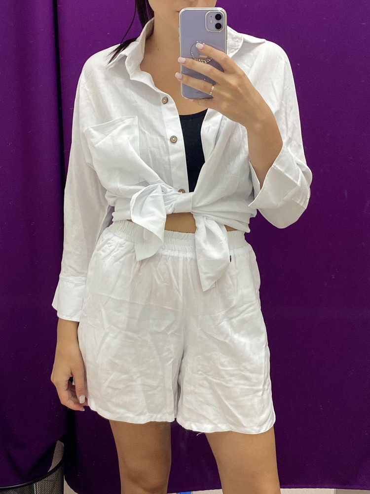 Не плохой костюмчик, для меня пахнет синтетикой не люблю такое. Не смотря на это костюм очень приятный и мягкий.Рубашка идеальная, но шорты на меня не сели, как пижамка😁 