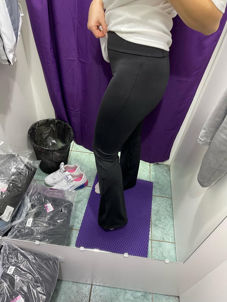 Далеко не классика, но живот влез хорошо, на прогулку отлично