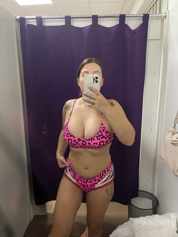 Купальник отличный и красивый, рекомендую . Но отказ , мне маленькая грудь 