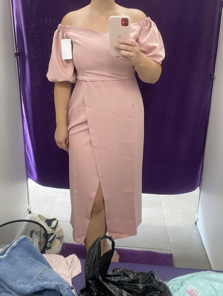 Качество хорошее. Но не подошёл фасон, полнит 