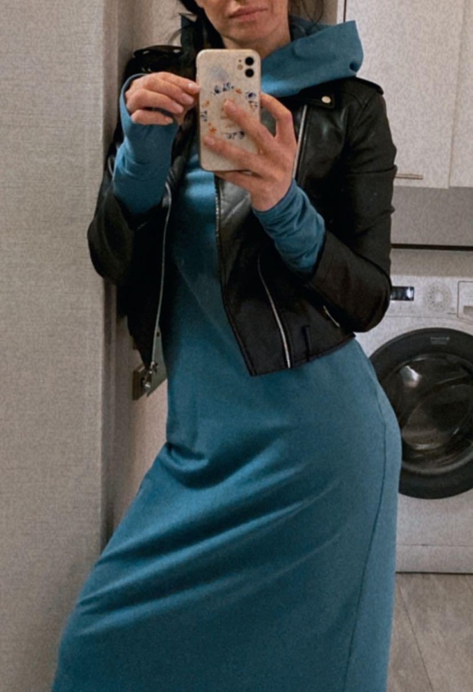 Хорошее 👌🏼на рост 175 идеально👌🏼девочкам пониже будет длинновато.